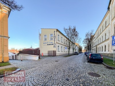 Pronájem Byt 1+kk, Kroměříž