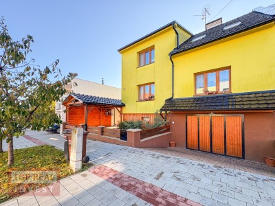 Prodej Rodinný dům 4+1 s pracovnou, Kroměříž