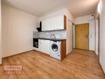 Pronájem Byt 1+1, Kroměříž